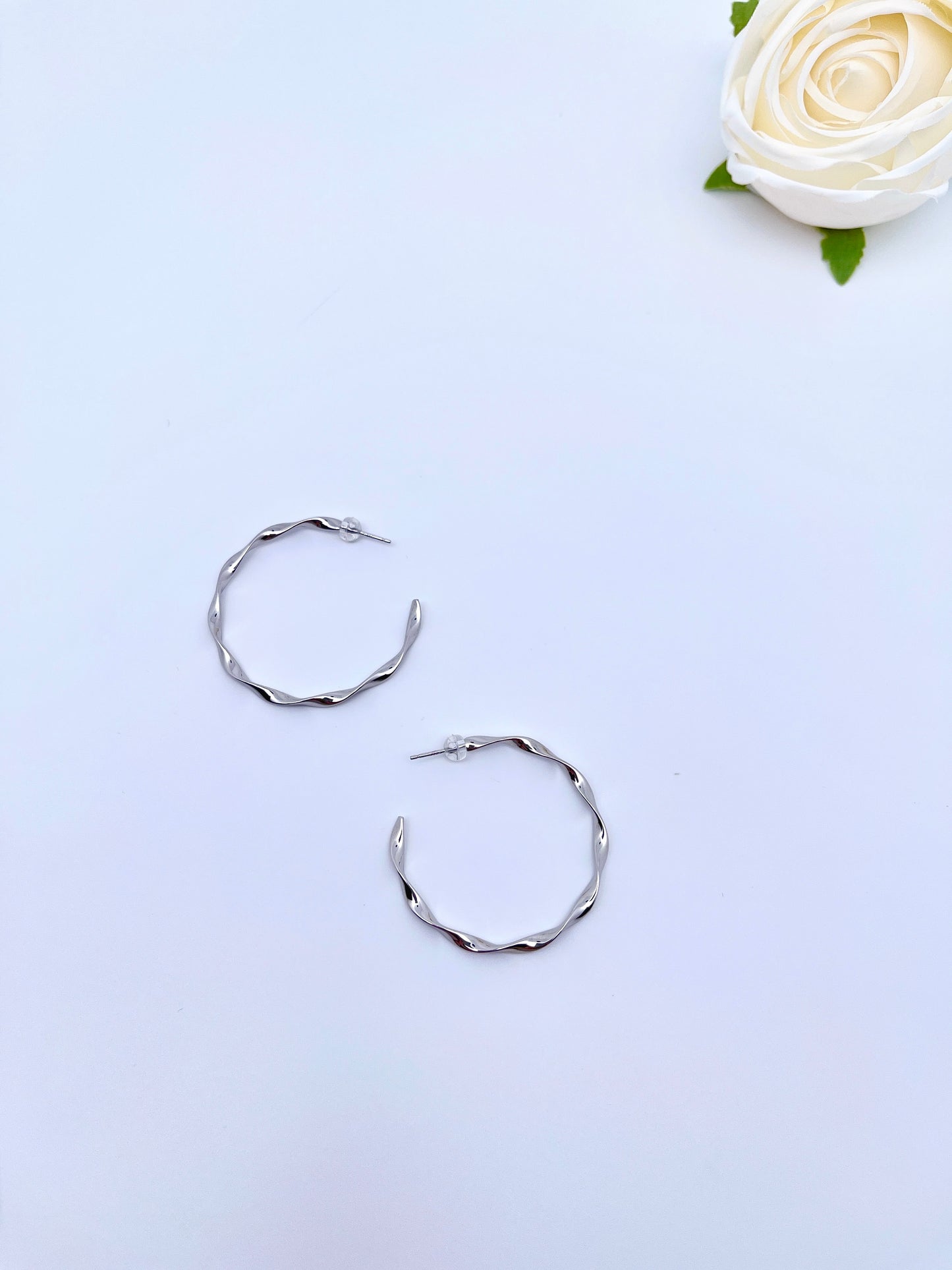 Big O Hoop Twist and Twirl Earrings in Sterling Silver