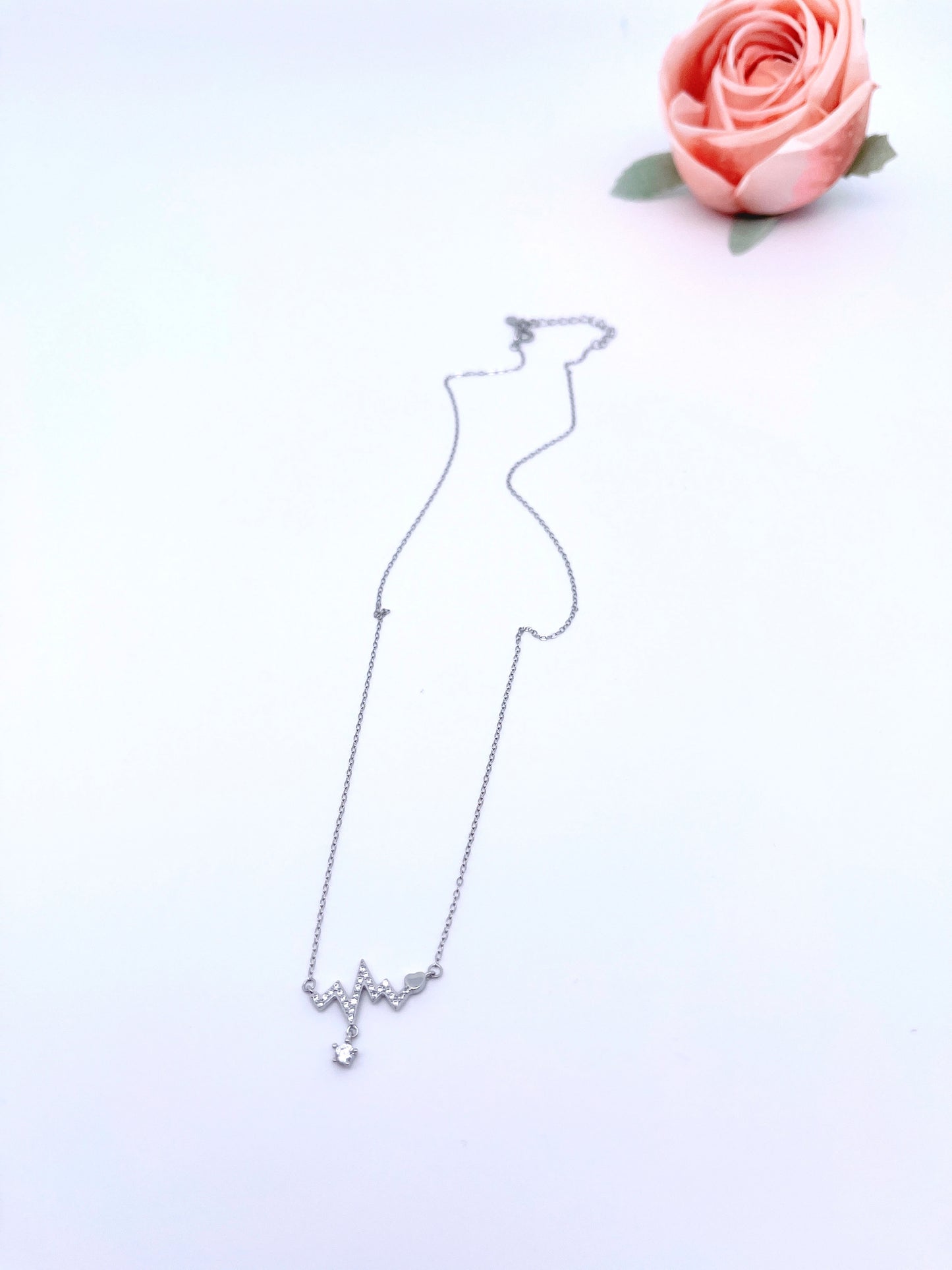 Love on Mountain Outline Necklace in Sterling Silver