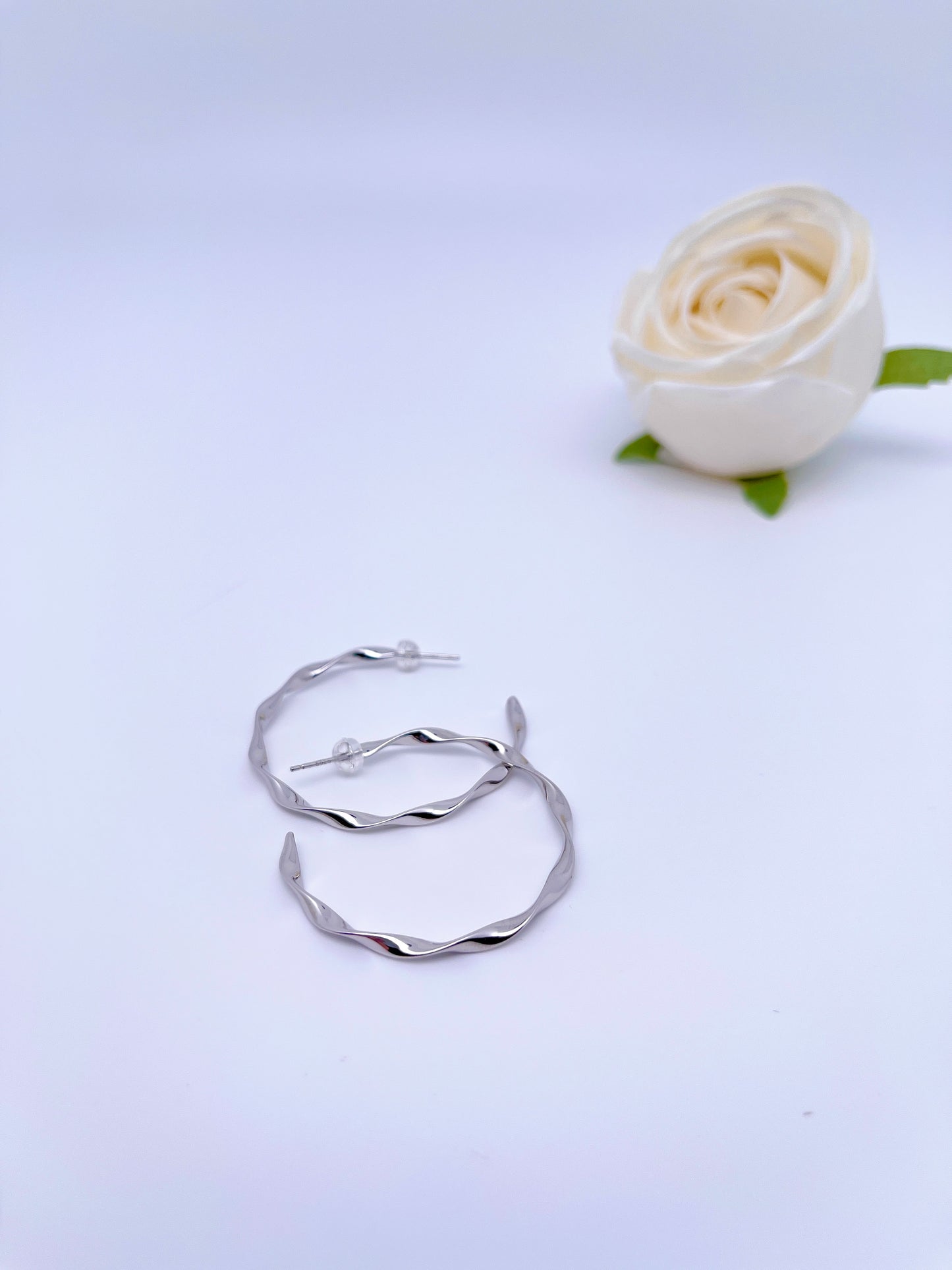 Big O Hoop Twist and Twirl Earrings in Sterling Silver