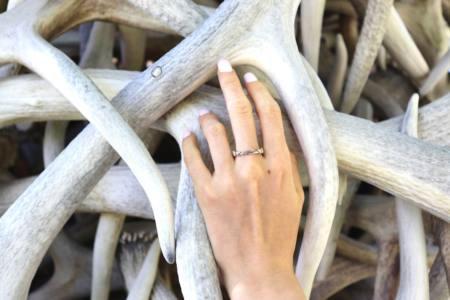 Open ring with heart shape