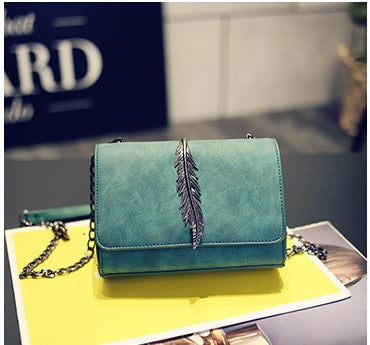 Small Leaf Saddle Bag