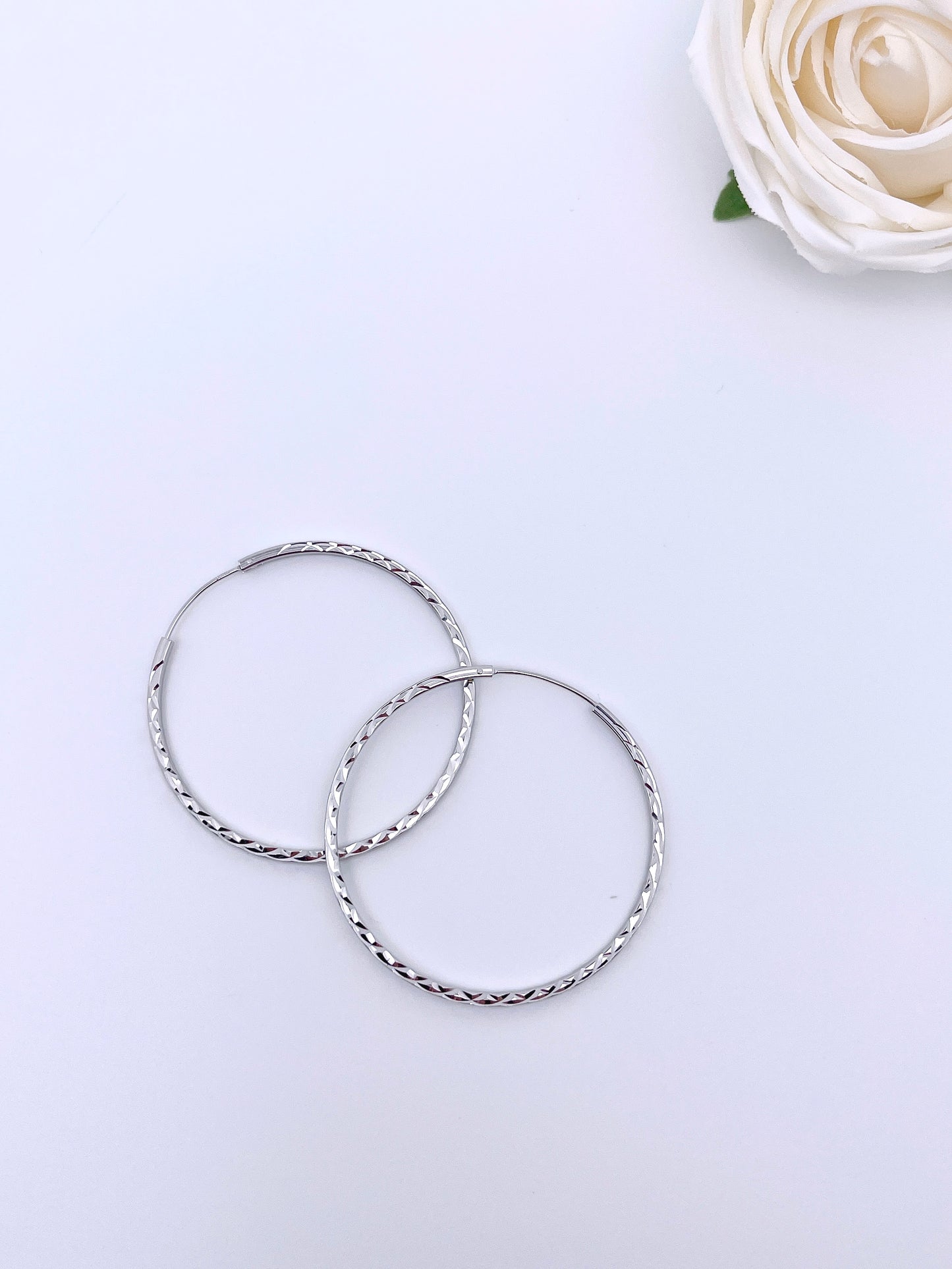 Big O Hoop Rutted Earrings in Sterling Silver
