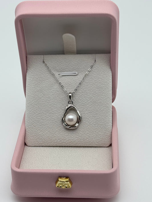 Solitude Pearl Pendant in Sterling Silver