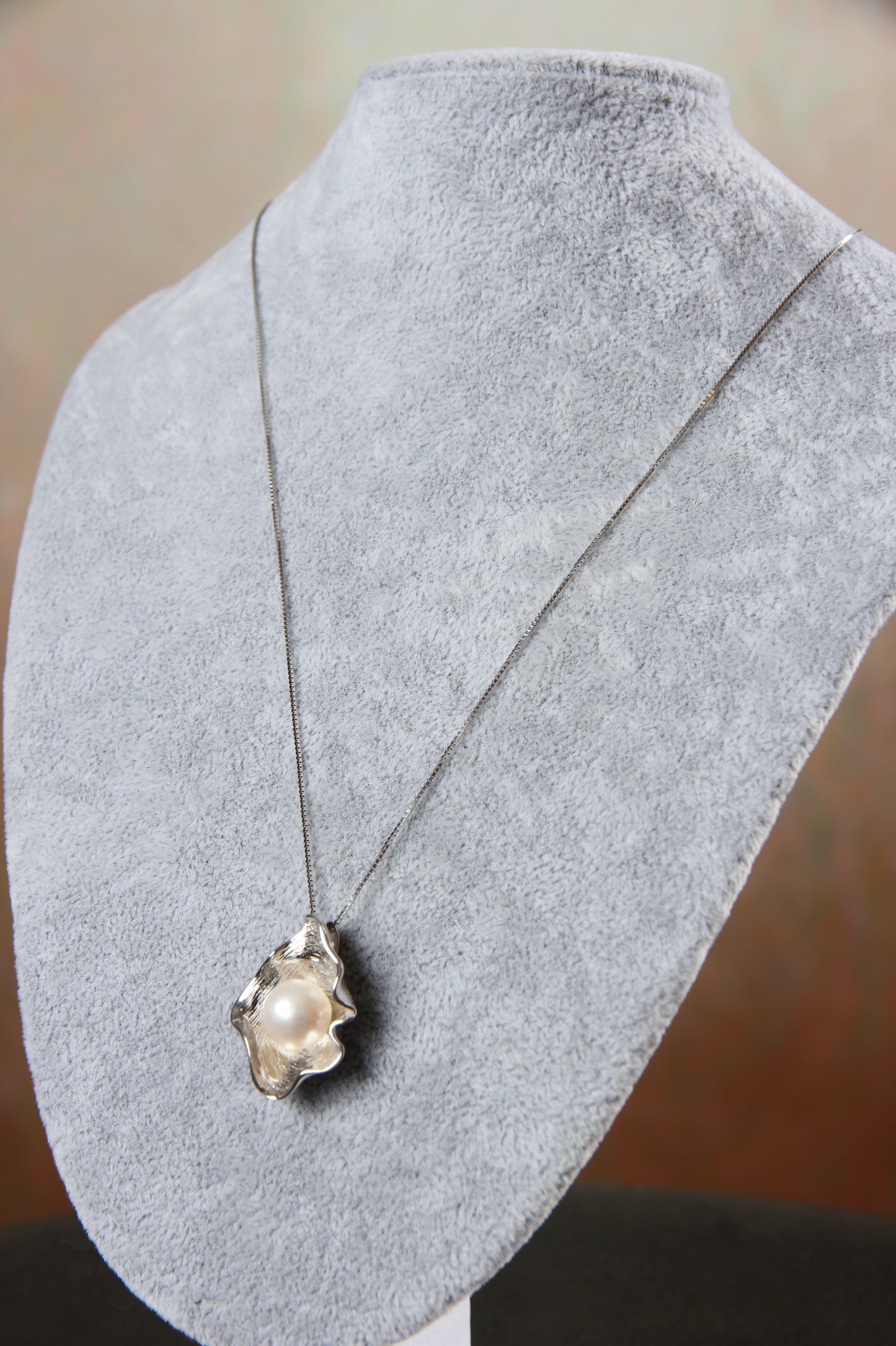 Aurora Pearl Pendant