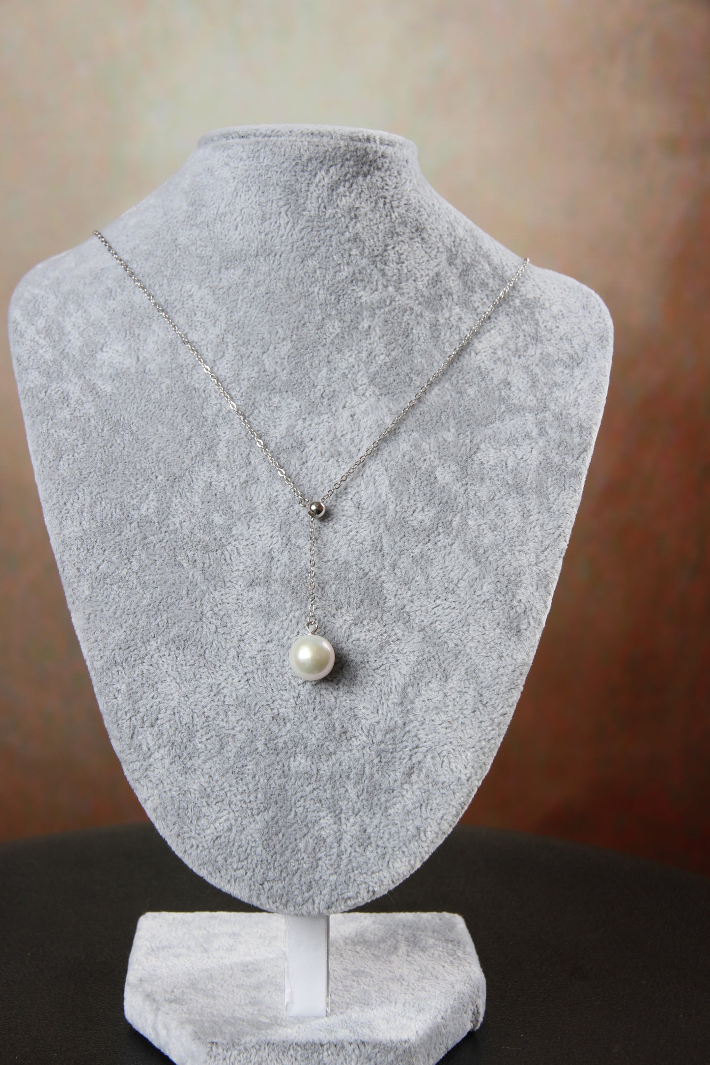 Adjustable Classic Pearl Pendant