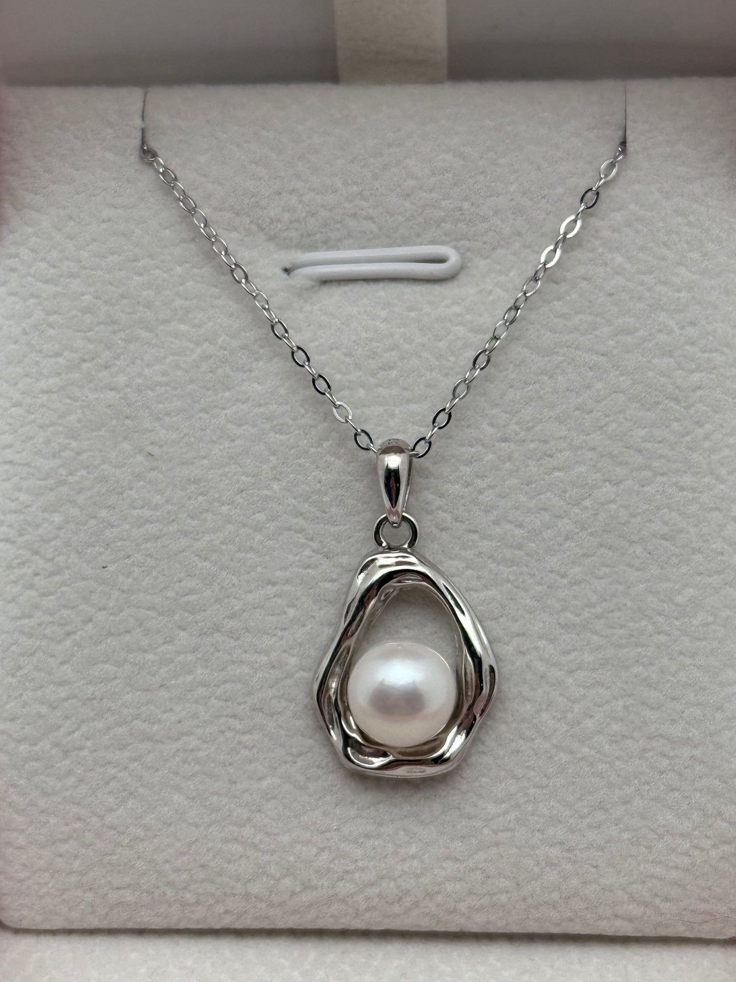 Solitude Pearl Pendant in Sterling Silver