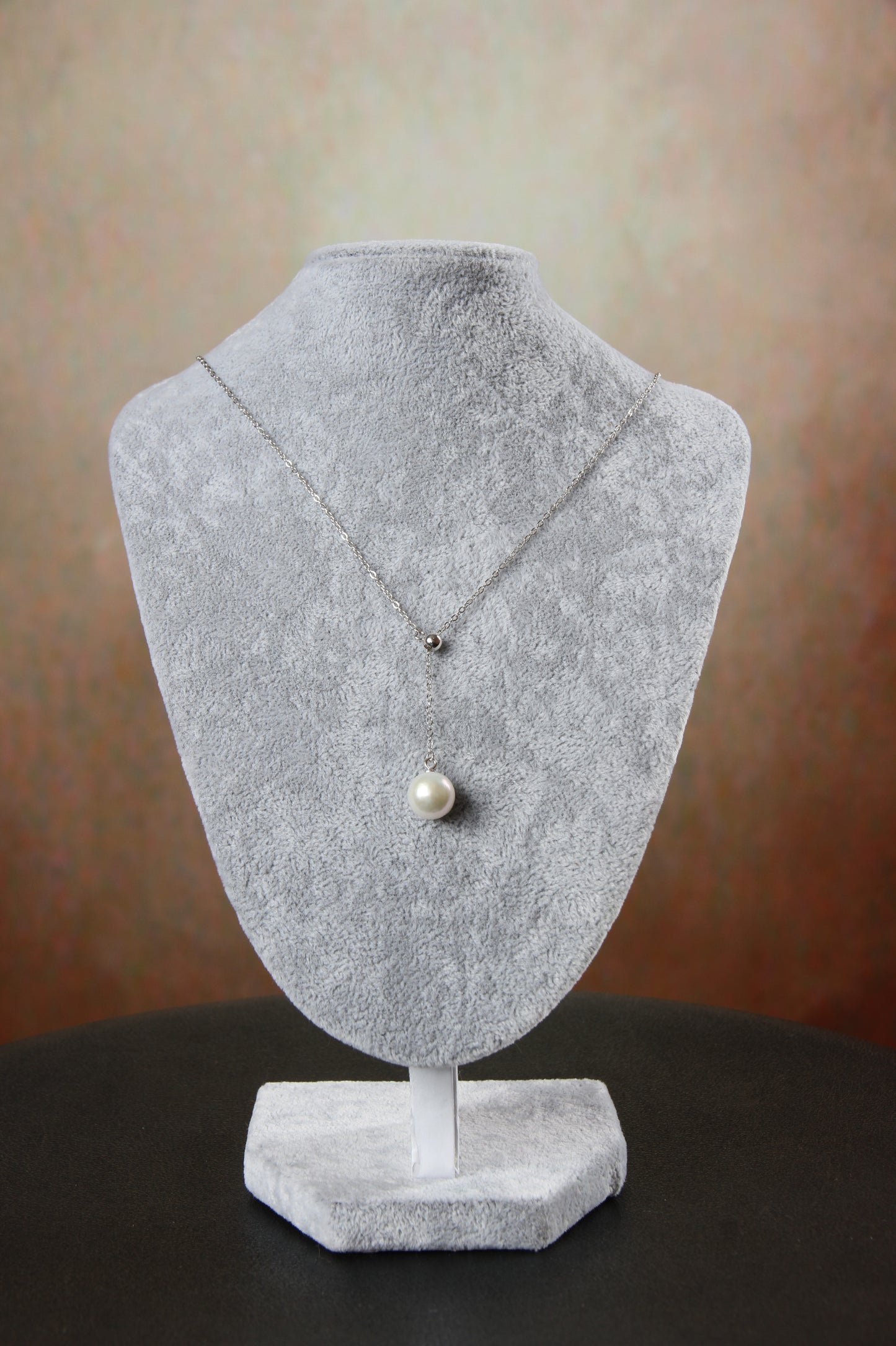 Adjustable Classic Pearl Pendant