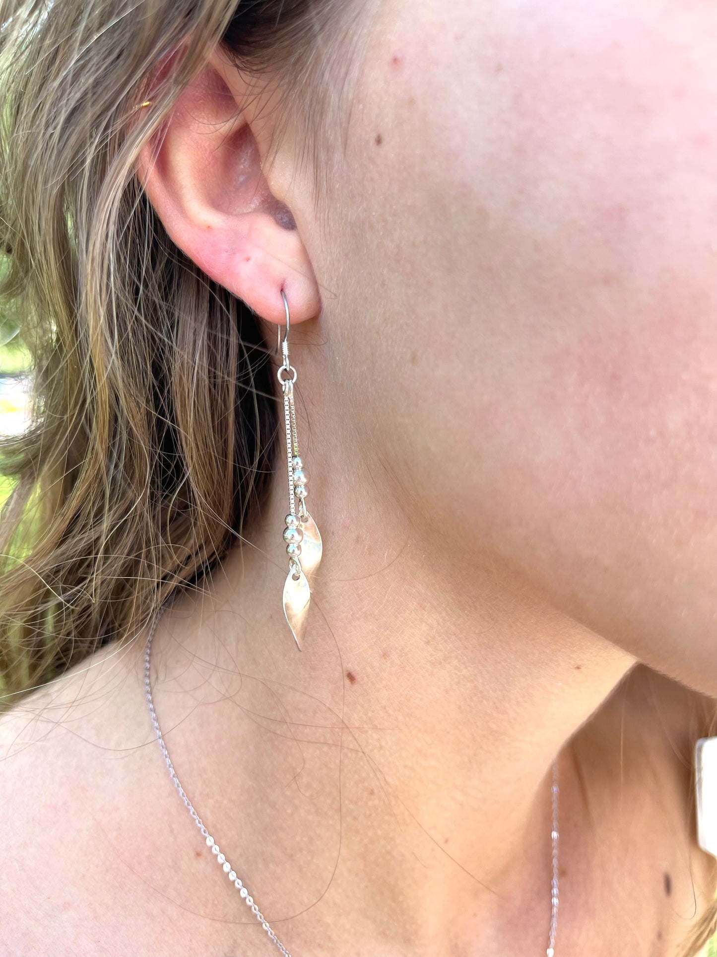 Leaf Dangling Earrings in Sterling Silver
